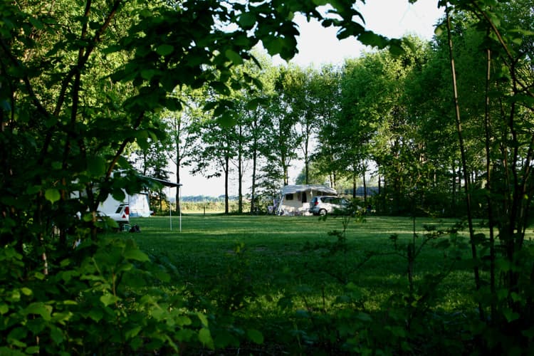 Kampeerveldjes